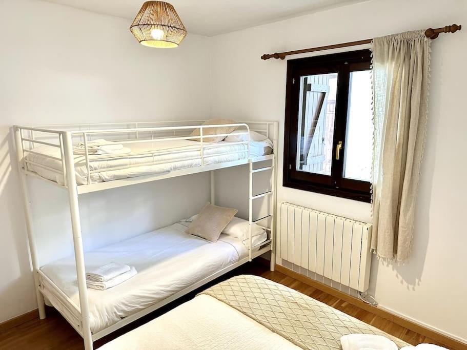 Duplex En Sallent De Gallego Bagian luar foto